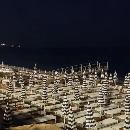 Alery Terrace Ac Wifi By Affitto-nizza Lejlighed