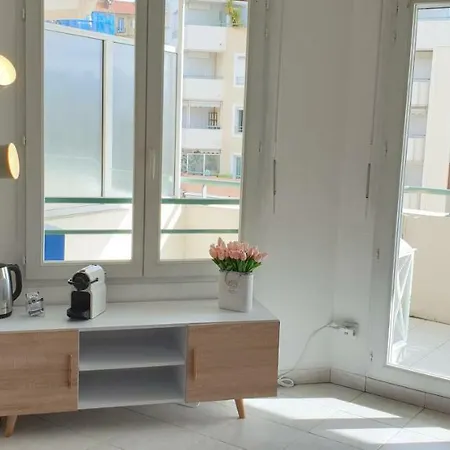 Alery Terrace Ac Wifi By Affitto-nizza